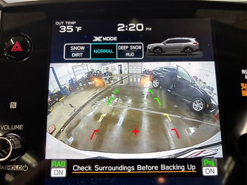 Used 2024 Subaru Ascent Onyx Edition image 33