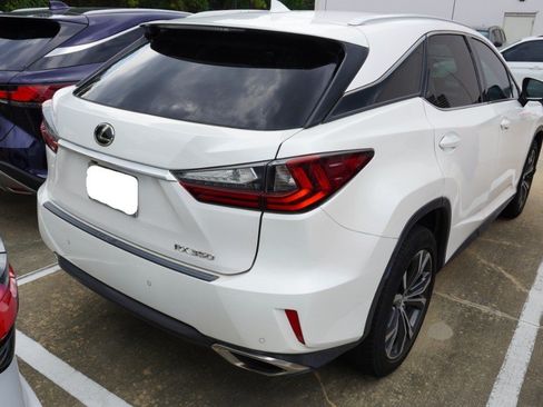 Used 2017 Lexus RX 350 FWD w/ Premium Package image 5