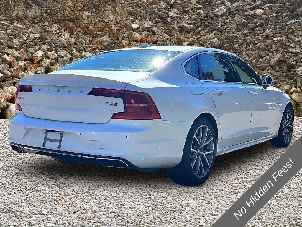 Used 2019 Volvo S90 T6 Momentum w/ Protection Package AWD/4WD image 2