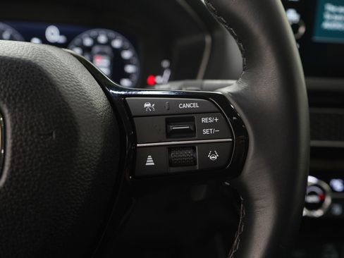 Used 2024 Honda Civic Touring image 27