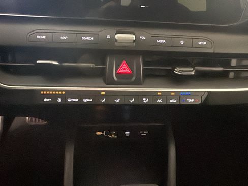 Used 2025 Kia K4 FWD image 22