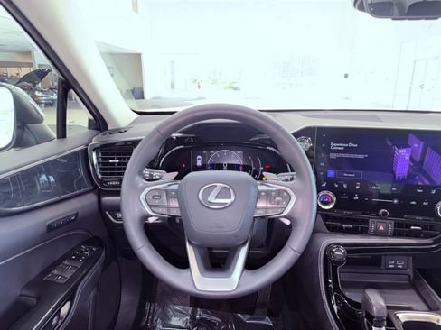 Used 2024 Lexus NX 250 FWD w/ Cold Area Package image 18