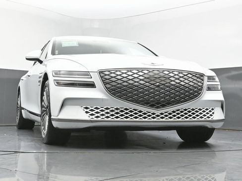 Used 2023 Genesis G80 image 53