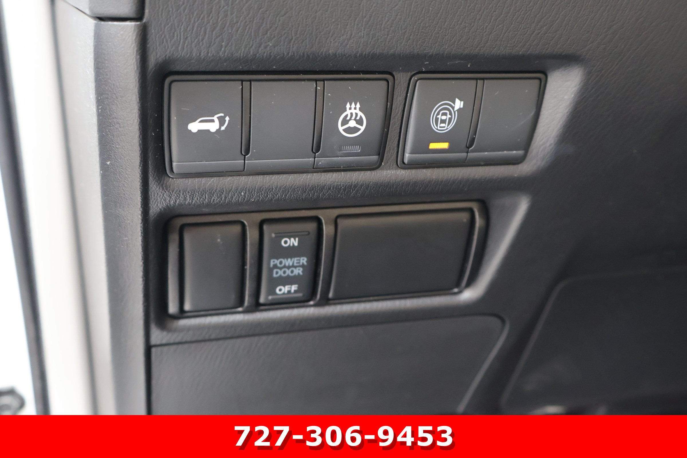 Used 2023 Nissan Armada Platinum w/ Captain's Chairs Package AWD/4WD image 23