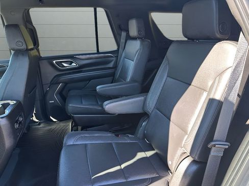 Used 2021 Chevrolet Tahoe Z71 w/ Luxury Package image 13