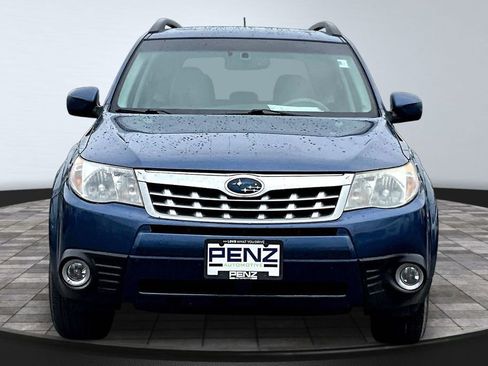 Used 2013 Subaru Forester 2.5X Limited AWD/4WD image 2