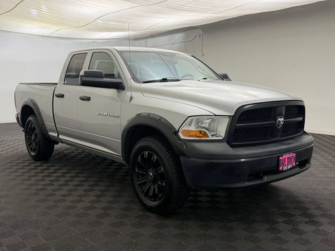 Used 2012 RAM 1500 ST AWD/4WD image 7