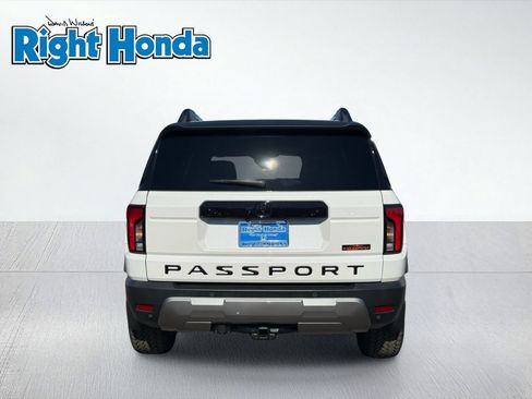 Certified 2026 Honda Passport TrailSport image 8