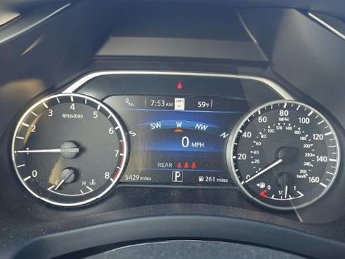 Used 2024 Nissan Murano SL image 17