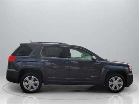 Used 2017 GMC Terrain SLT image 9