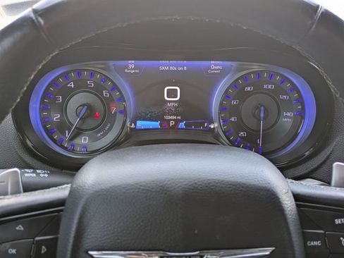 Used 2017 Chrysler 300 S AWD/4WD image 23
