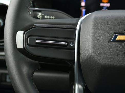 Used 2023 Chevrolet Colorado LT image 19