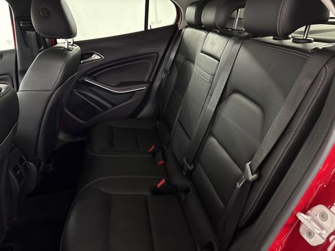 Used 2015 Mercedes-Benz GLA 250 4MATIC image 14