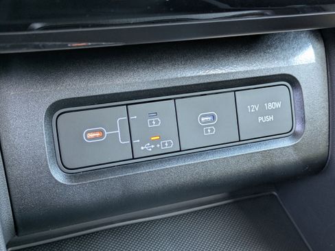 New 2026 Hyundai Tucson Blue SE image 28