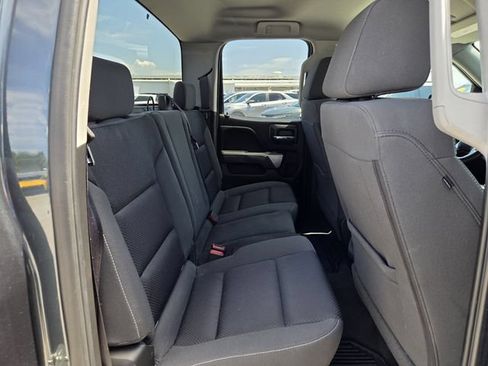 Used 2019 Chevrolet Silverado 1500 LT RWD image 18