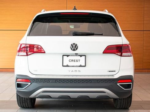 Used 2023 Volkswagen Taos SE AWD/4WD image 7