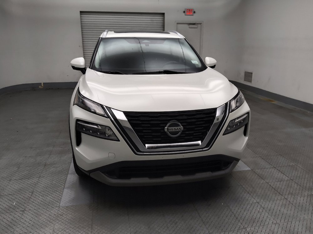 Used 2021 Nissan Rogue SV w/ Premium Package FWD image 14