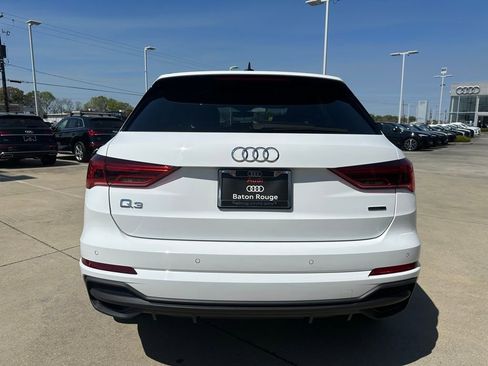 Certified 2025 Audi Q3 2.0T Premium w/ Convenience Package image 6