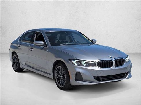 Used 2025 BMW 330i xDrive Sedan w/ Convenience Package AWD/4WD image 7