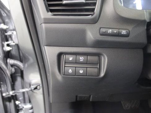 Used 2020 Nissan Leaf SV w/ SV Technology Package image 14