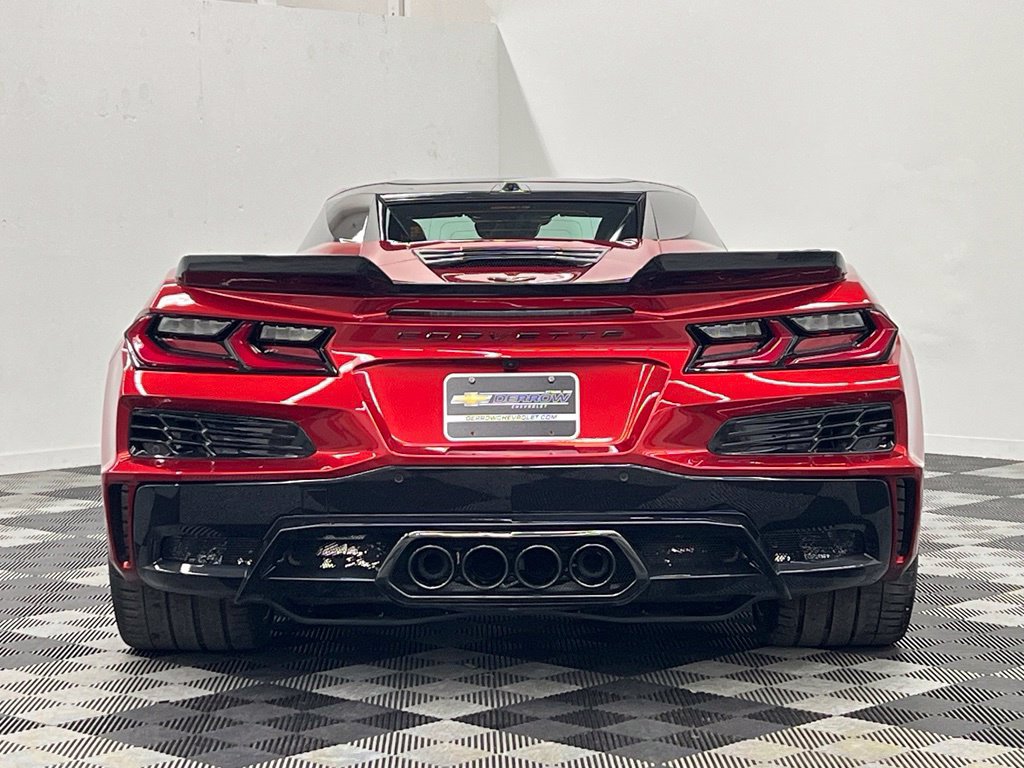 Used 2026 Chevrolet Corvette Z06 RWD image 6