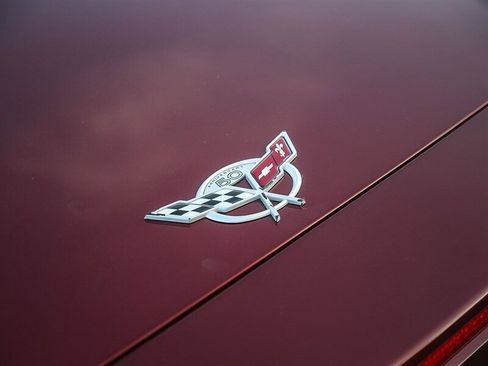 Used 2003 Chevrolet Corvette Convertible w/ Preferred Equipment Group1 image 19