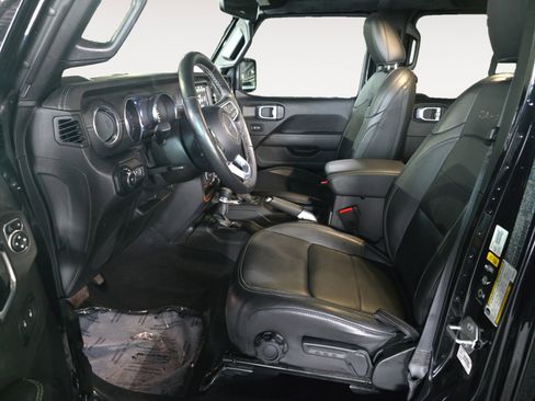 Used 2021 Jeep Wrangler Unlimited Sahara image 17