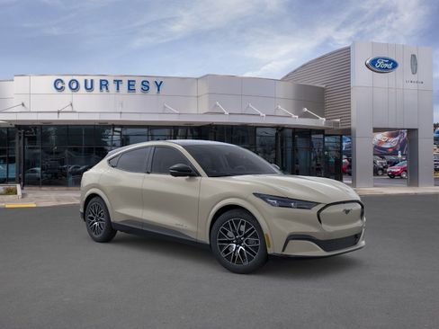 New 2026 Ford Mustang Mach-E Premium image 7