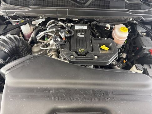 Used 2025 RAM 3500 Limited image 17