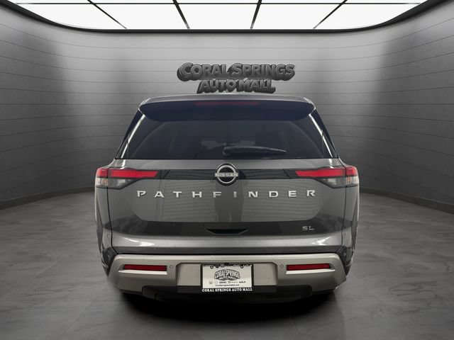 Certified 2025 Nissan Pathfinder SL FWD image 4