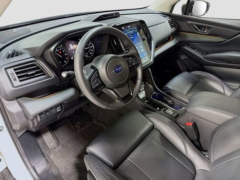 Used 2025 Subaru Ascent Bronze Edition AWD/4WD image 10