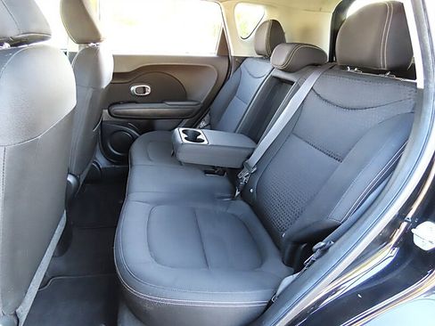 Used 2014 Kia Soul + w/ Eco Package FWD image 23