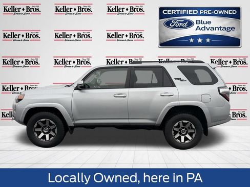 Used 2021 Toyota 4Runner TRD Off-Road Premium w/ Moonroof Package image 3