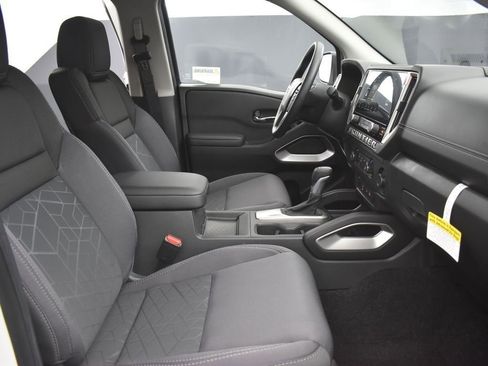 New 2026 Nissan Frontier SV w/ Tow Package image 23