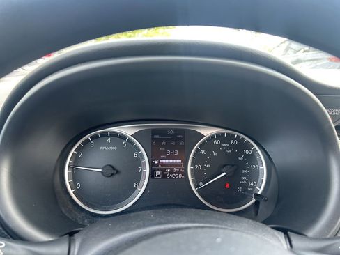 Used 2024 Nissan Kicks S image 22