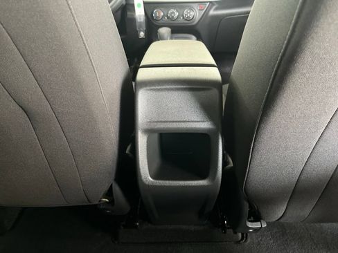 Used 2024 Chevrolet Trax LS w/ LS Convenience Package FWD image 22