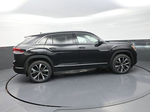 New 2026 Volkswagen Atlas Cross Sport SEL Premium R-Line AWD/4WD image 11