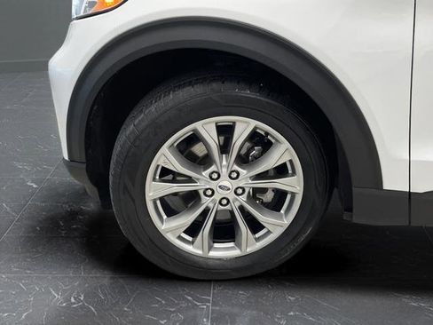 Used 2023 Ford Explorer Limited image 38