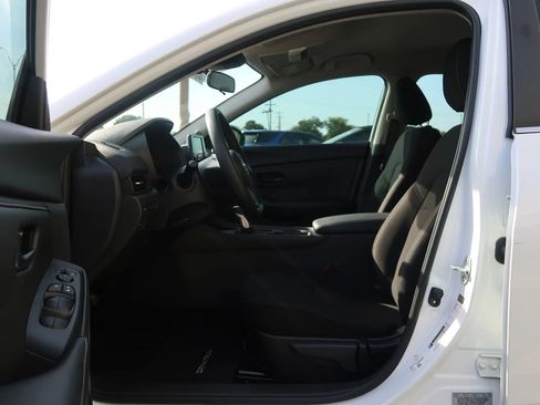 Used 2025 Nissan Sentra S FWD image 16