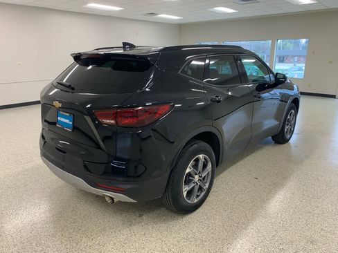 Used 2024 Chevrolet Blazer LT w/ Convenience Package FWD image 5