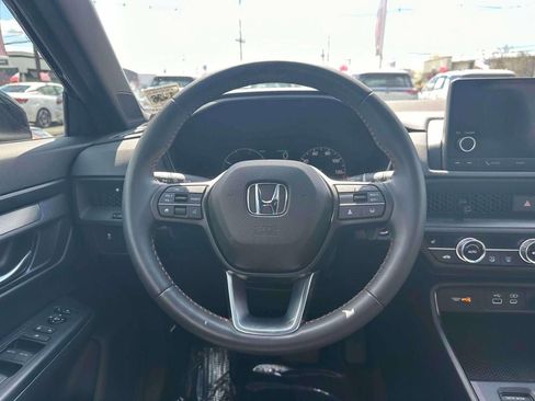 Used 2023 Honda CR-V Sport image 14