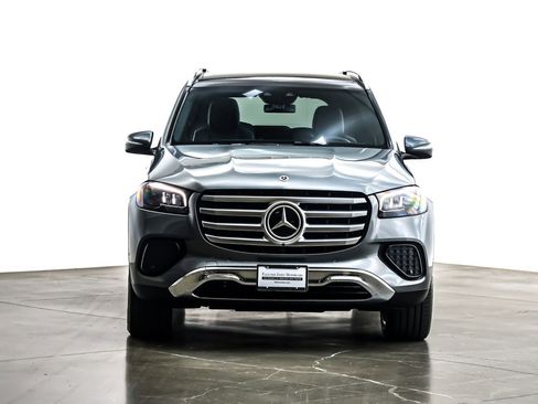 Certified 2025 Mercedes-Benz GLS 450 4MATIC image 5