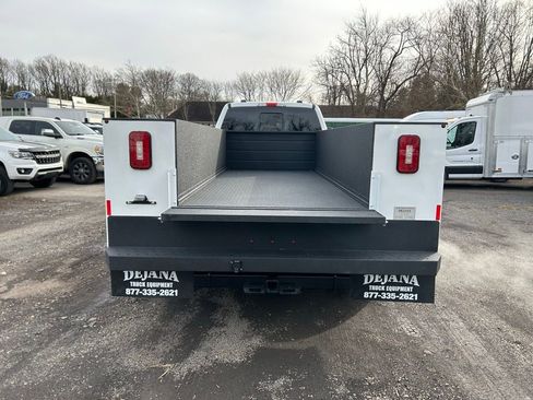 New 2026 Ford F550 4x4 Crew Cab image 11