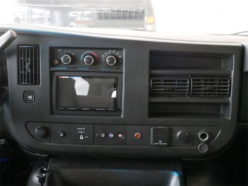 Used 2016 Chevrolet Express 3500 LT w/ LT Preferred Equipment Group image 14