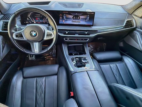 Used 2024 BMW X5 sDrive40i w/ Executive Package RWD image 16