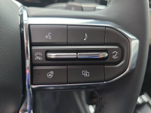 New 2027 GMC Terrain Denali w/ LPO, Floor Liner Package AWD/4WD image 18