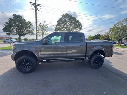 Used 2020 Ford F150 XLT w/ Equipment Group 302A Luxury AWD/4WD image 8