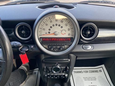 Used 2011 MINI Cooper Clubman S image 14