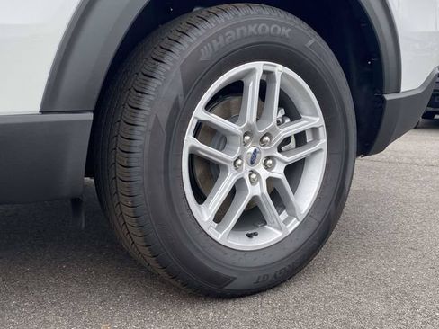 New 2026 Ford Explorer Active AWD/4WD image 9