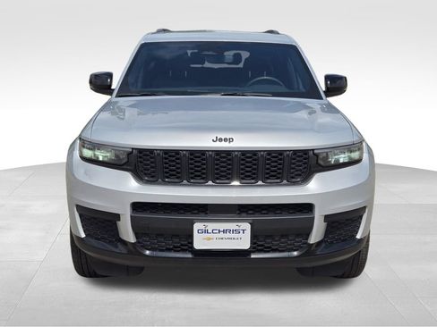 Used 2024 Jeep Grand Cherokee L Laredo AWD/4WD image 2